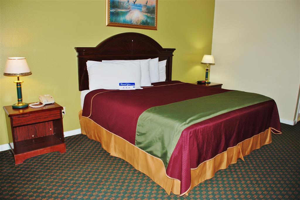Americas Best Value Inn & Suites Hempstead Cameră foto